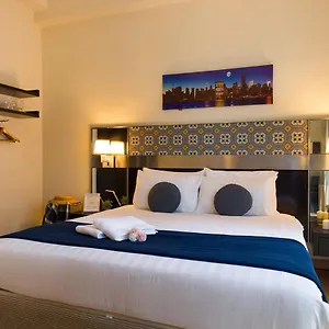 Hauzz Seri Bukit Ceylon Hotel Kuala Lumpur